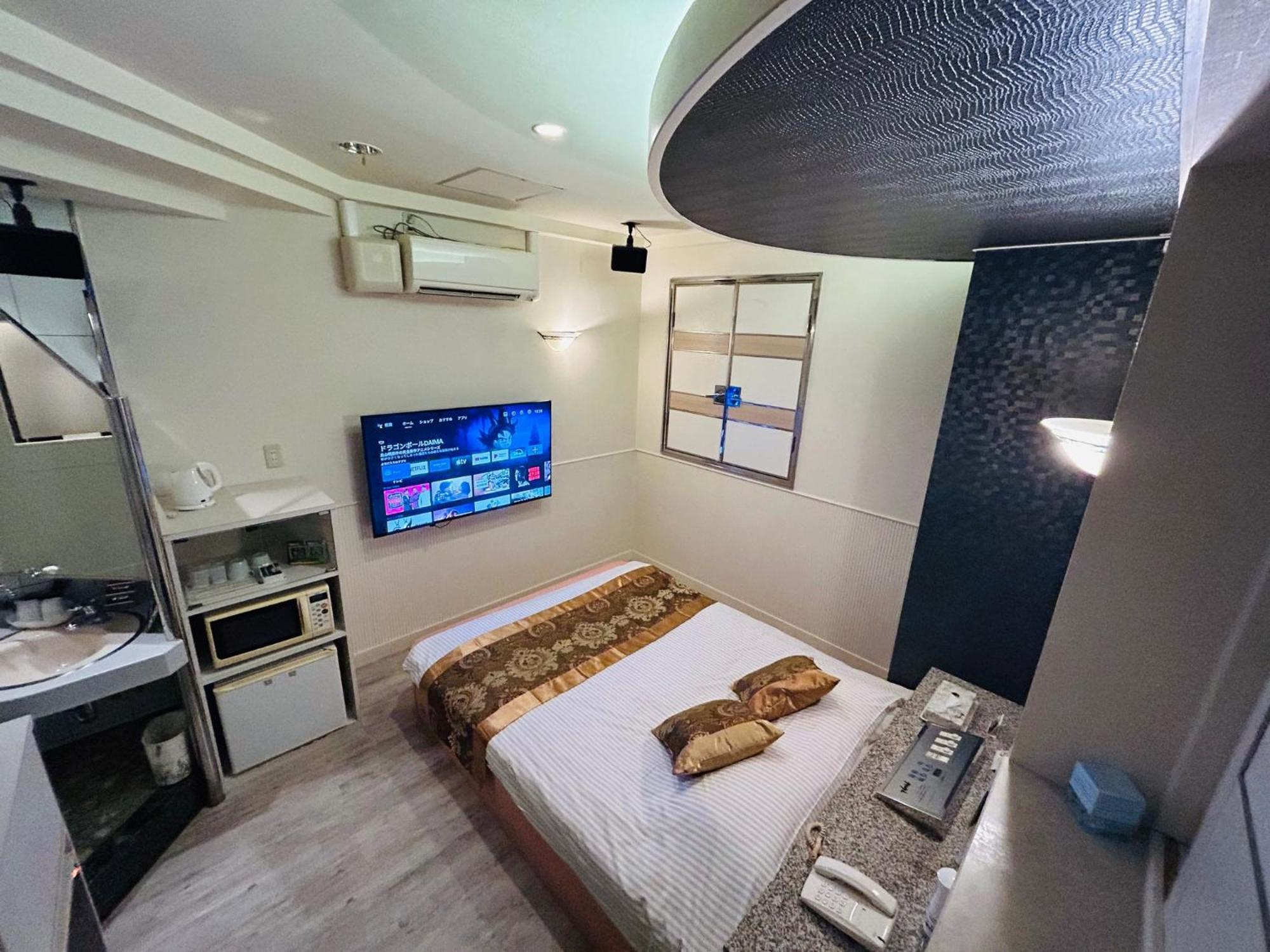 Hotel Crystal 大人専用 도쿄 외부 사진